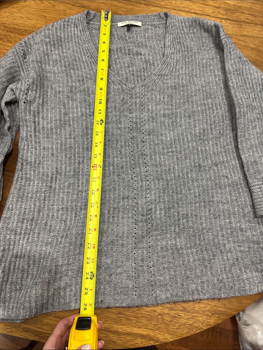 Halston Gray Ribbed V-Neck Sweater - Picture 4 of 7